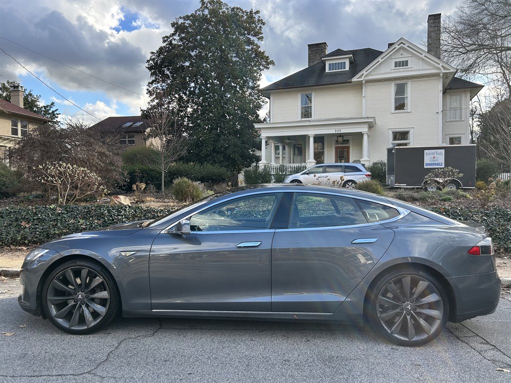 2013 Tesla Model S