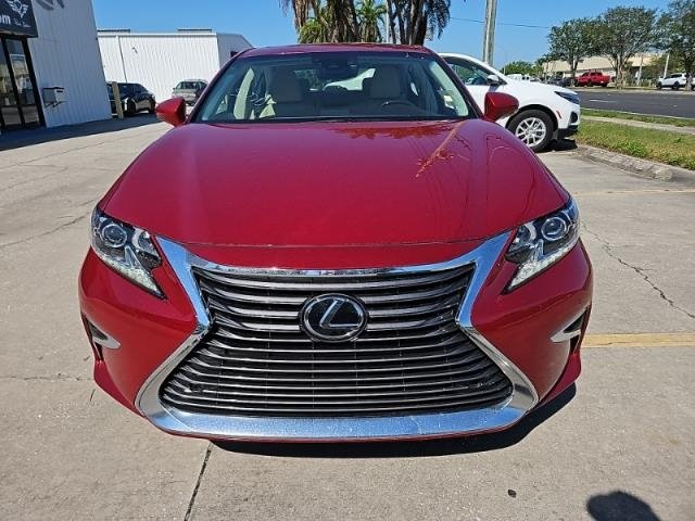 2017 Lexus ES 350 photo 14