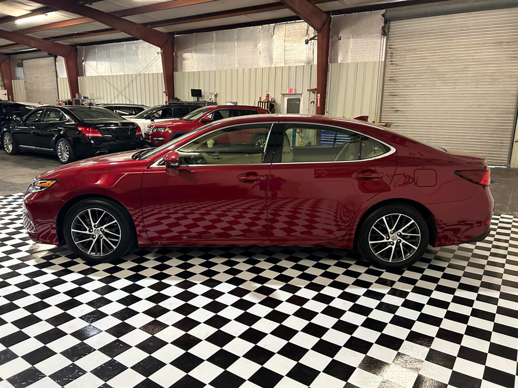 2017 Lexus ES 350 photo 7