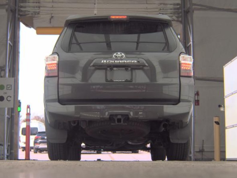 2014 Toyota 4Runner SR5 - Photo 8