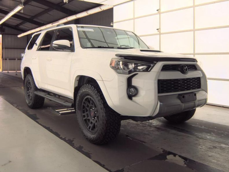 2018 Toyota 4Runner Off-Road Premium
